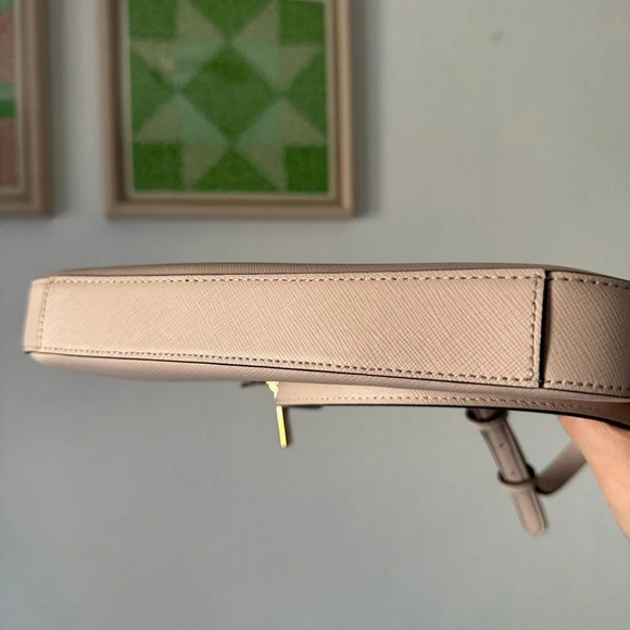 Kate Spade Sadie North South Crossbody Tusk Leather Minimalist Chic Classic - Picture 7 of 16